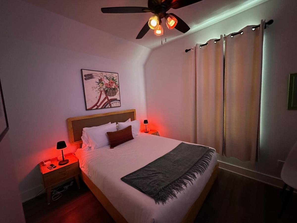 New Centennial Park Luxury Smart Home W Courtyard Фейетвилл Экстерьер фото